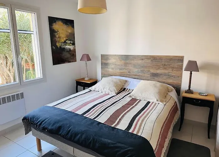 펜션 Charmante Maison Au Calme